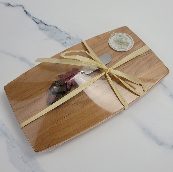 Hardwood Pate Board With Spreader - Eugene Oregon - Picture 12 of 12